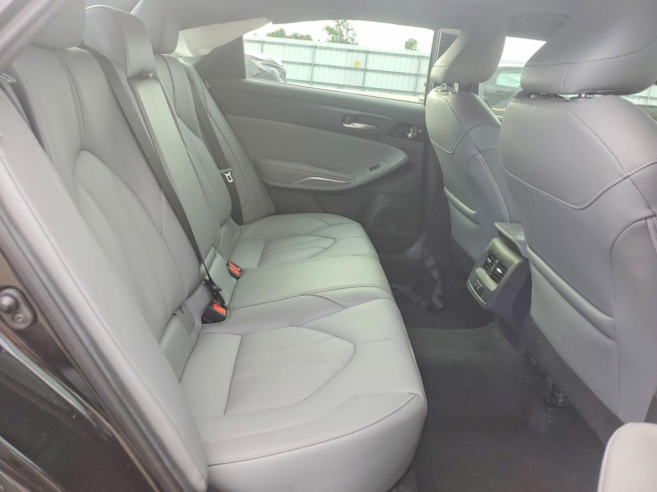 2020 TOYOTA AVALON