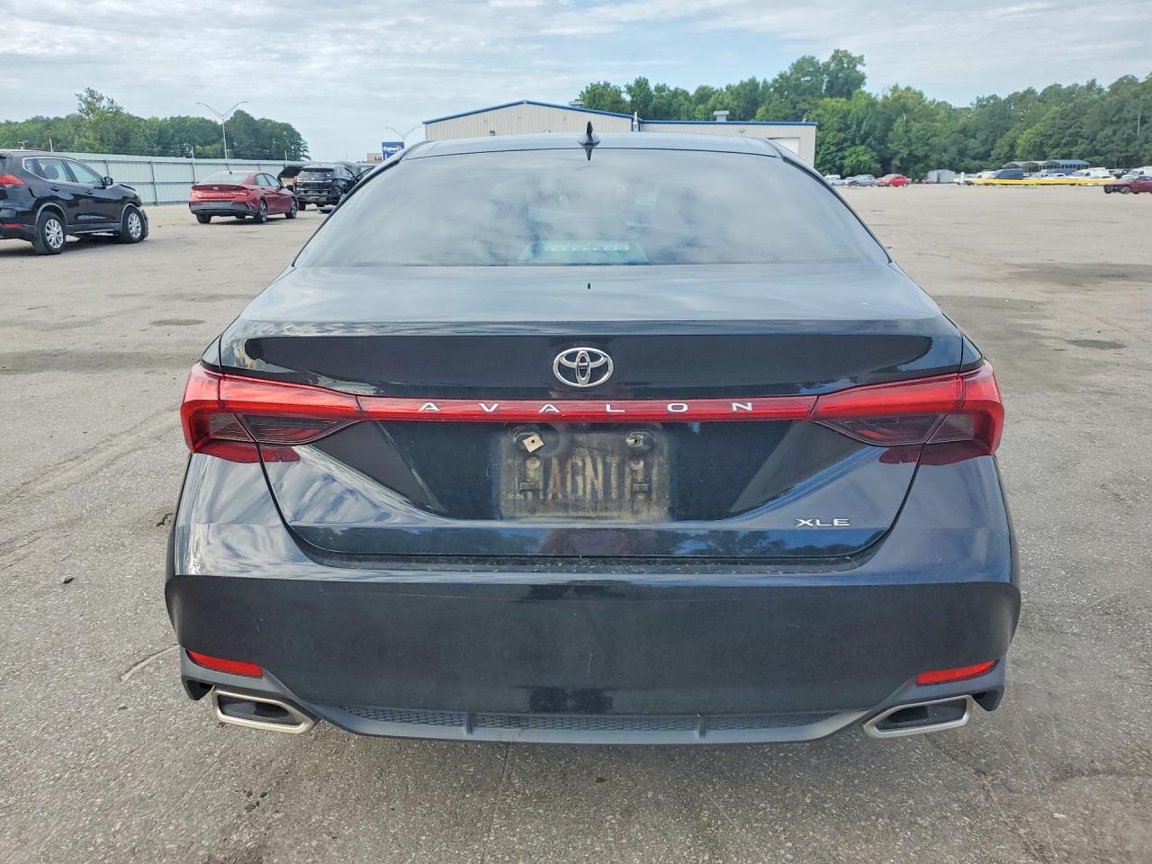 2020 TOYOTA AVALON
