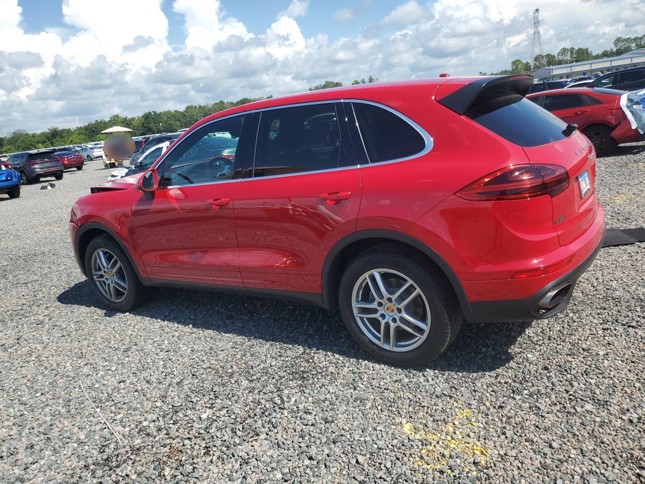 2016 PORSCHE CAYENNE