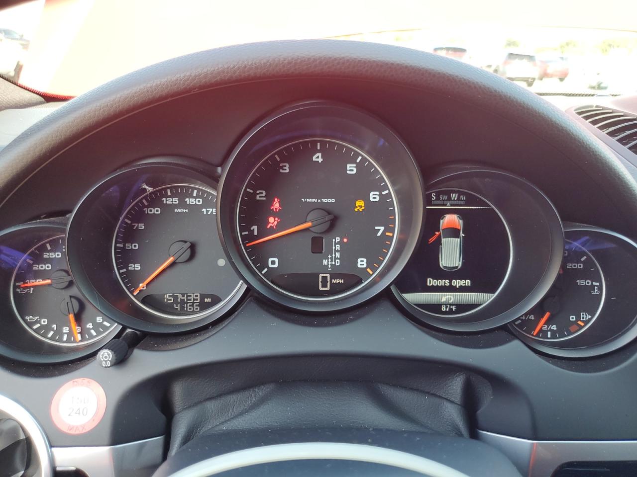 2016 PORSCHE CAYENNE