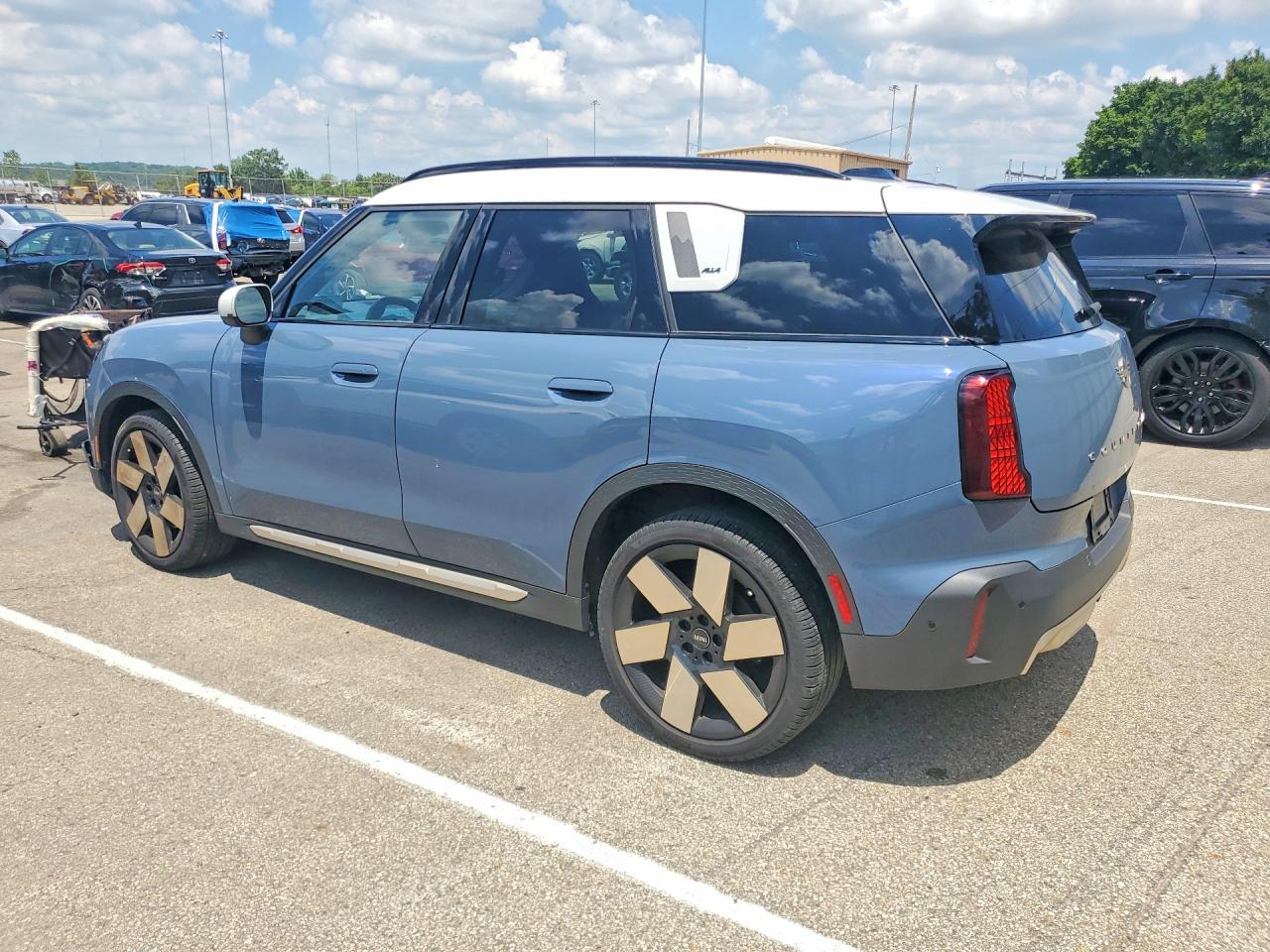 2025 MINI COOPER