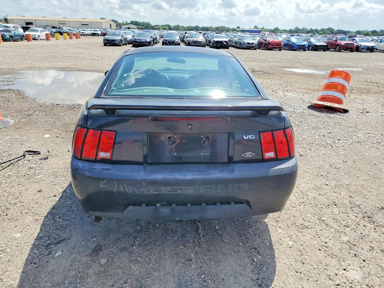 2003 FORD MUSTANG