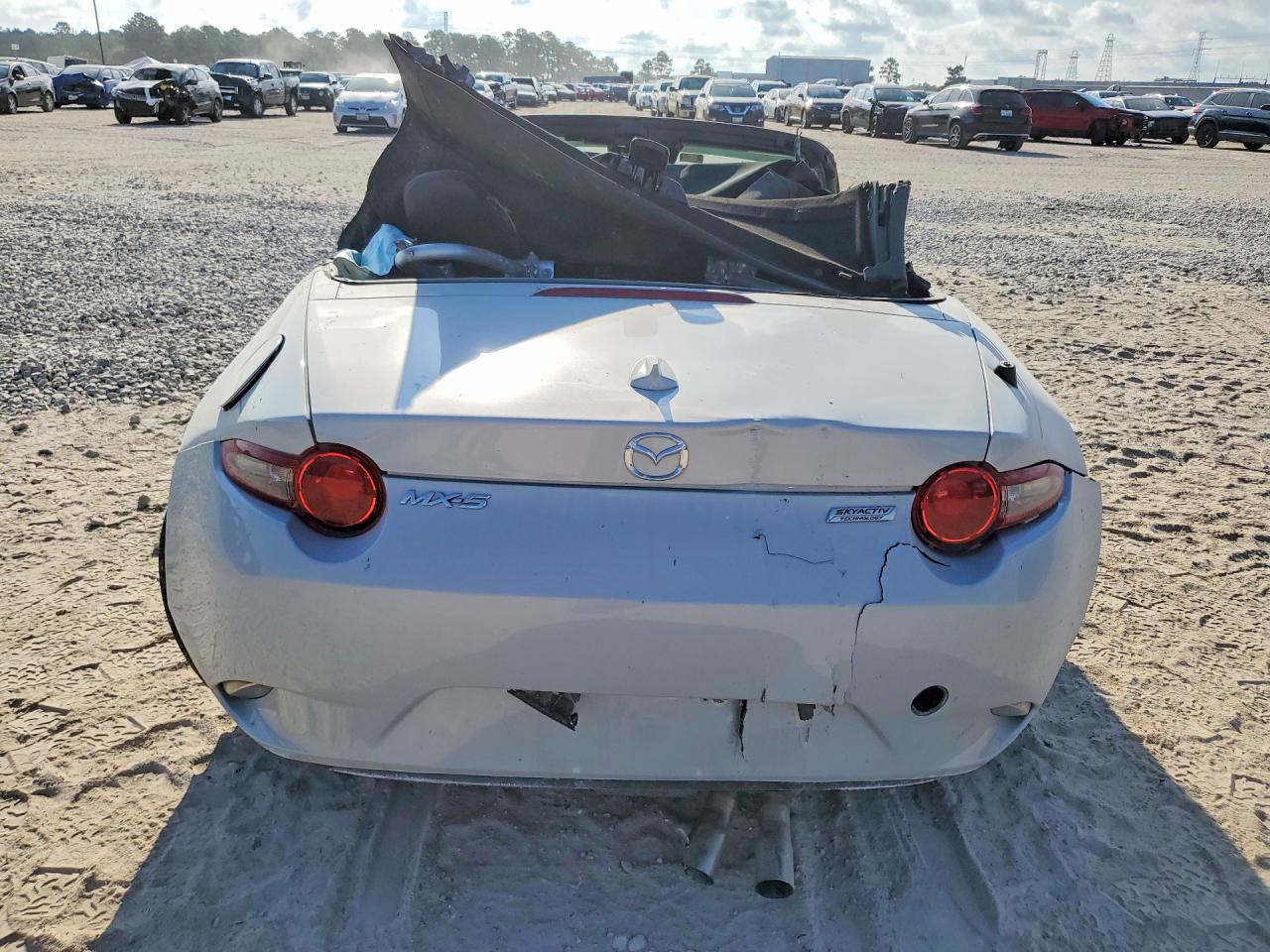 2016 MAZDA MX5