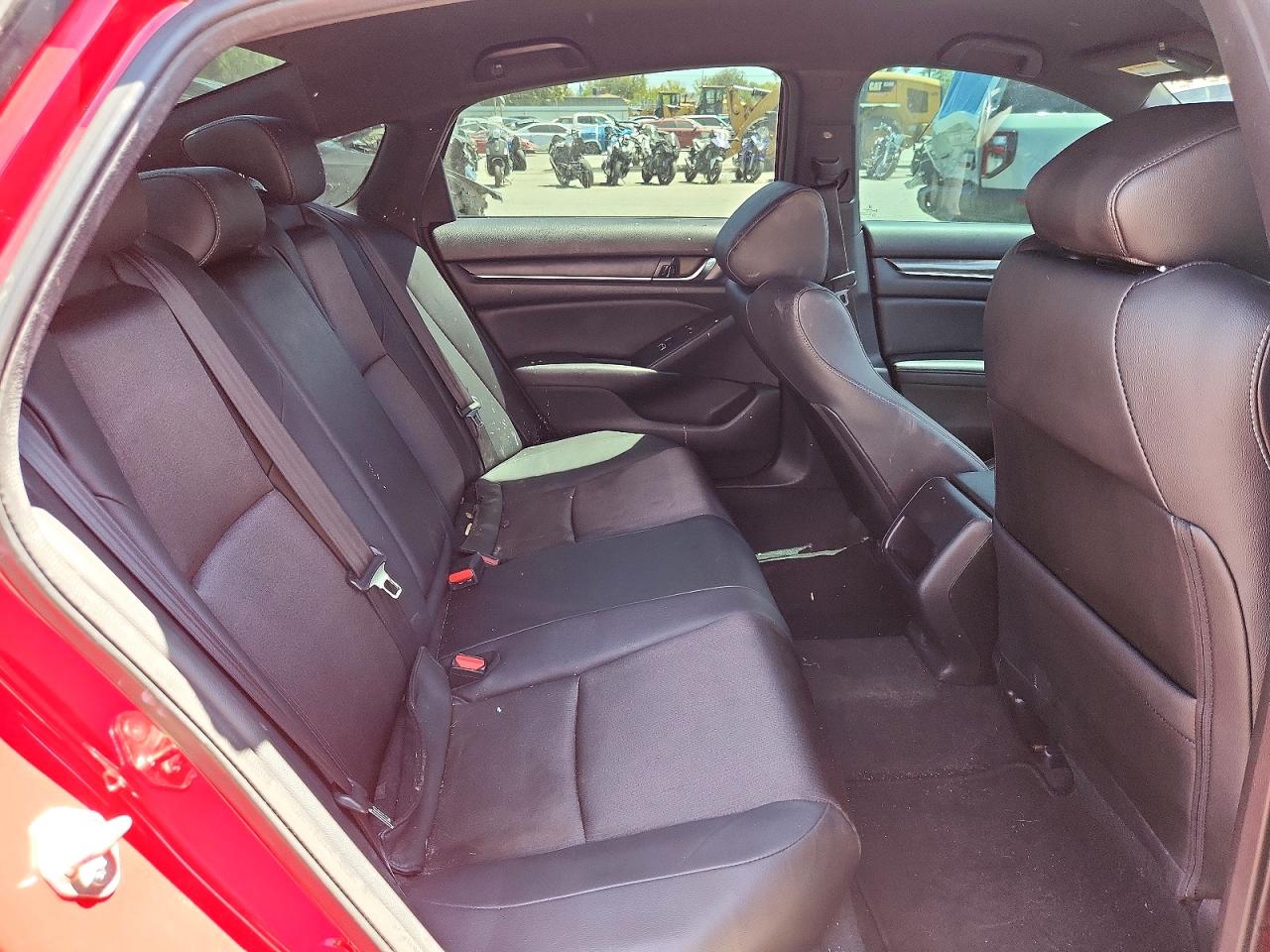 2019 HONDA ACCORD