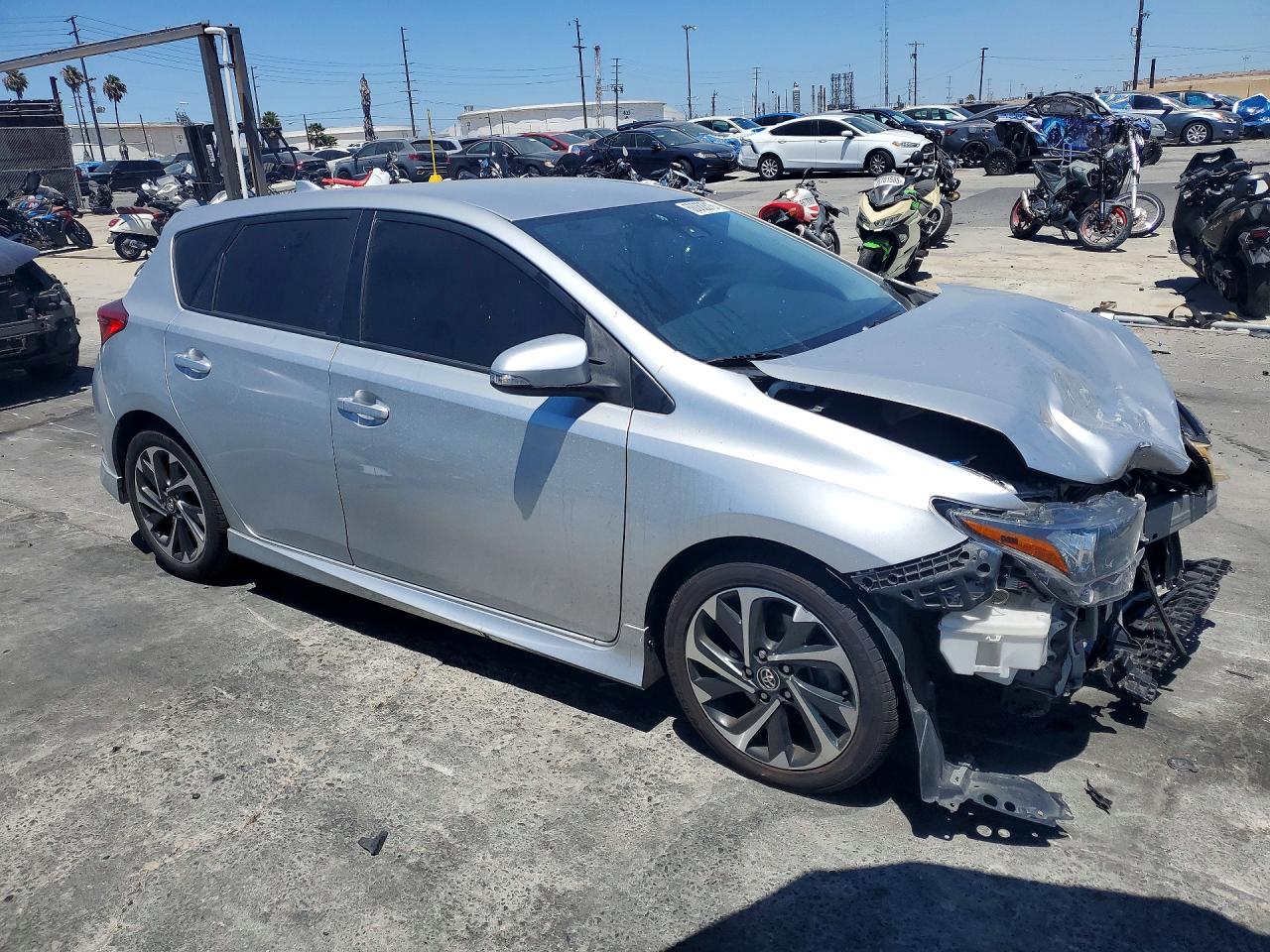 2017 TOYOTA COROLLA
