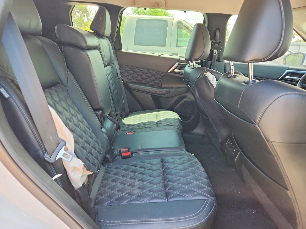 2023 MITSUBISHI OUTLANDER
