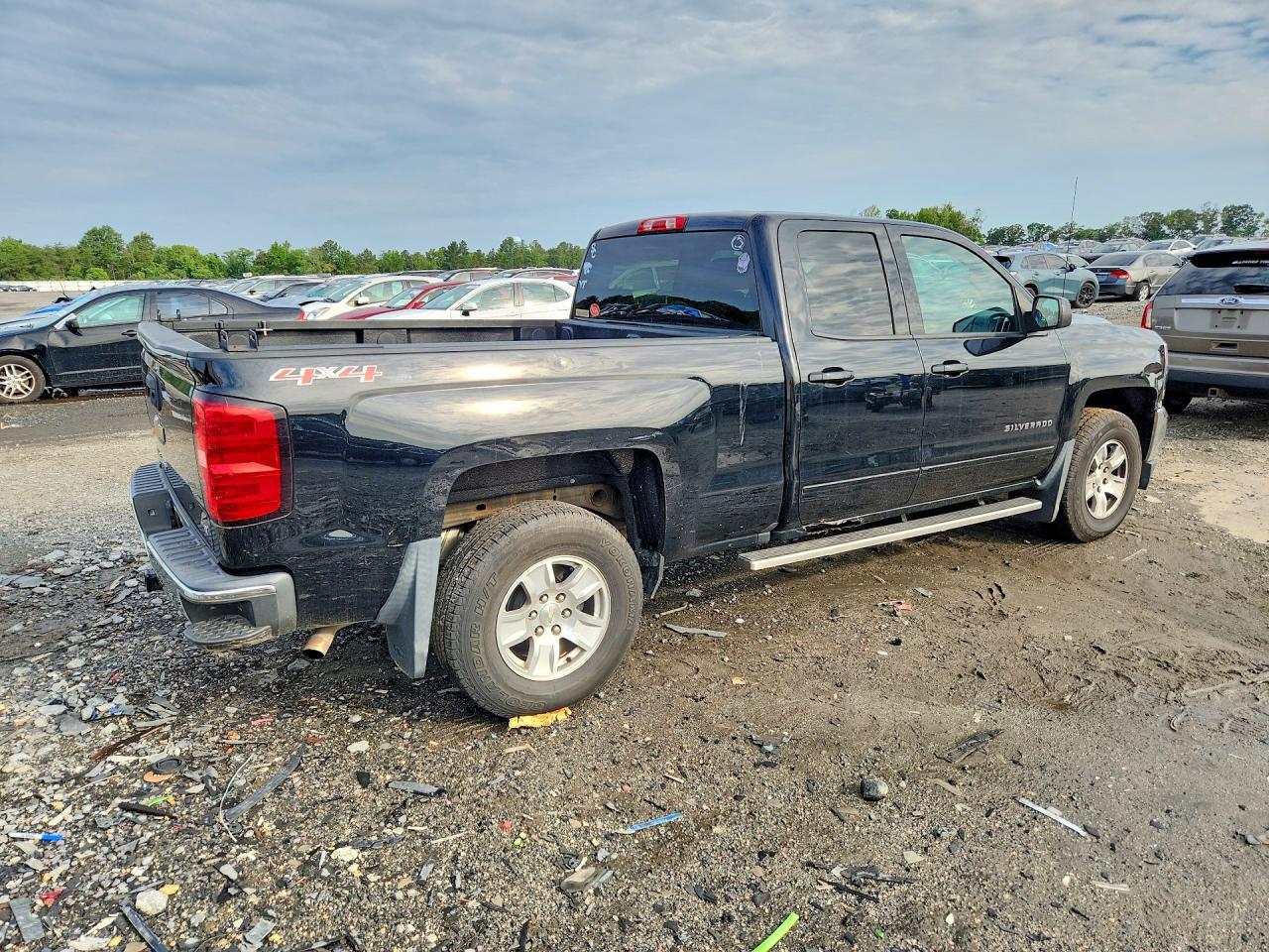 2017 CHEVROLET SILVERADO
