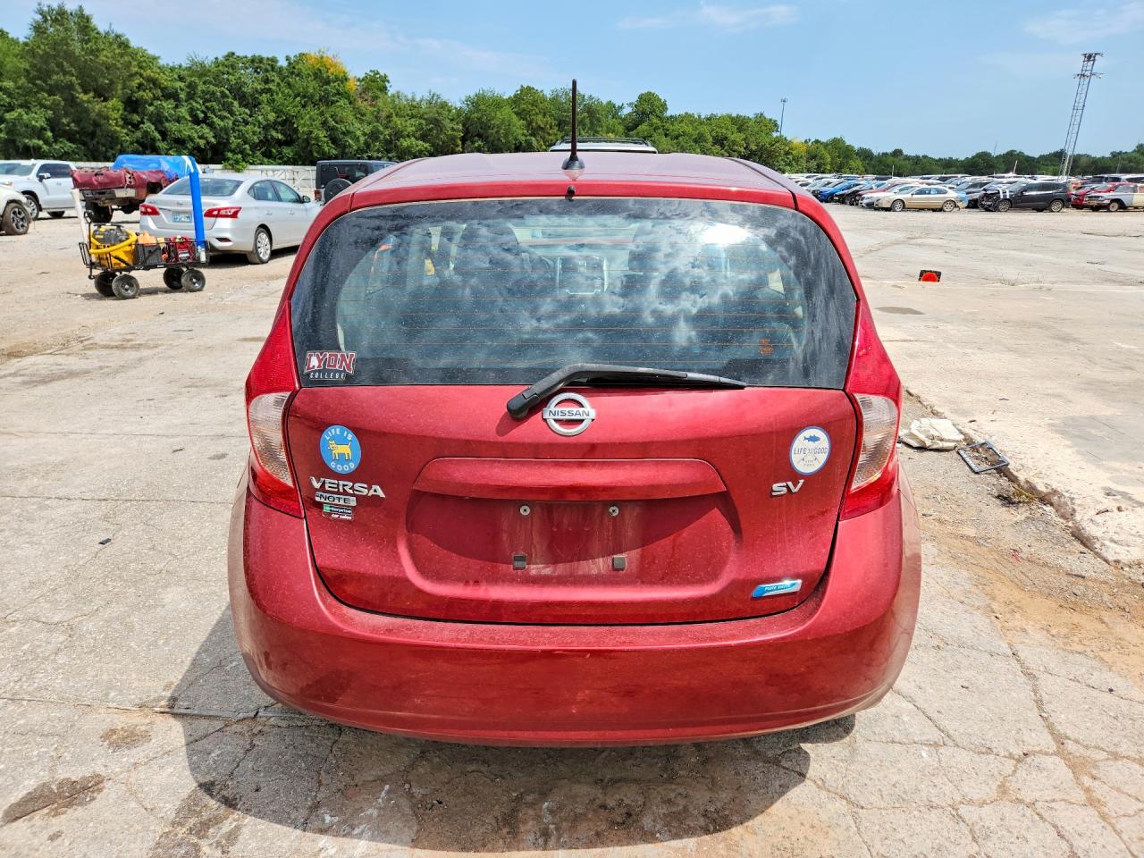 2016 NISSAN VERSA