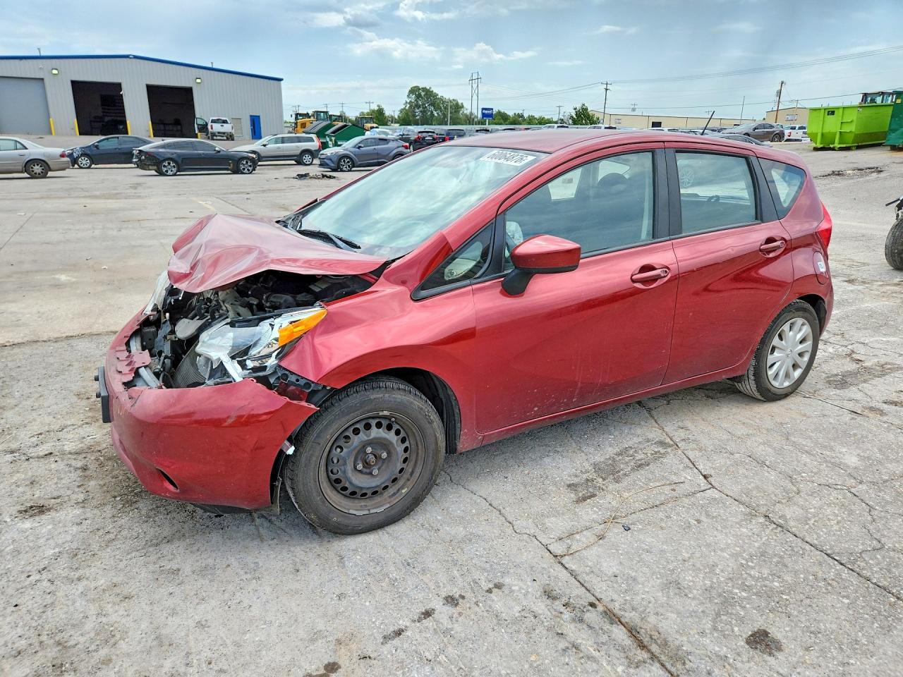 2016 NISSAN VERSA