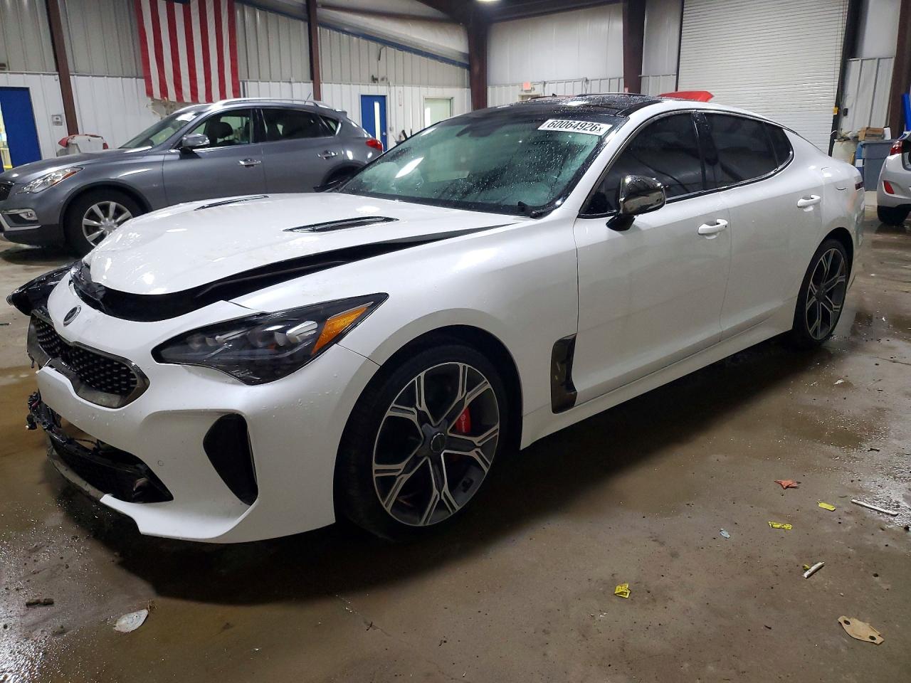 2020 KIA STINGER