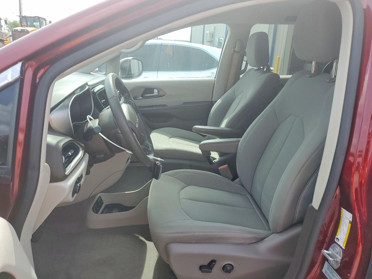 2017 CHRYSLER PACIFICA