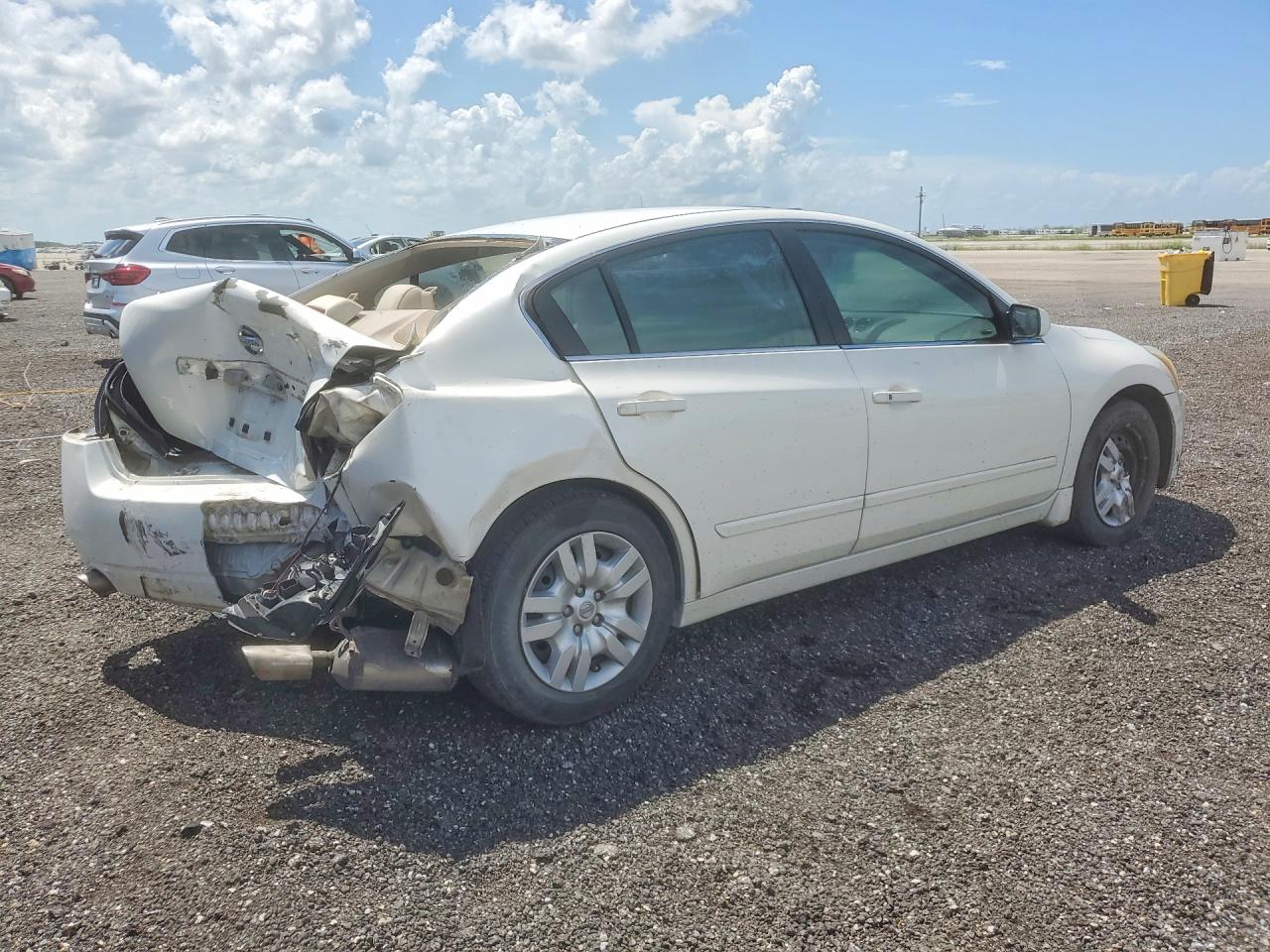 2011 NISSAN ALTIMA