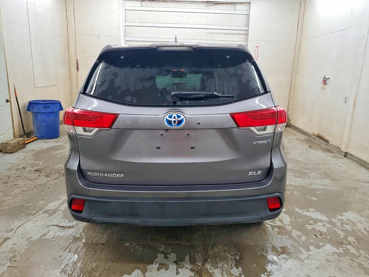 2018 TOYOTA HIGHLANDER