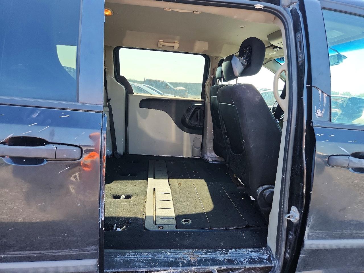 2014 DODGE CARAVAN