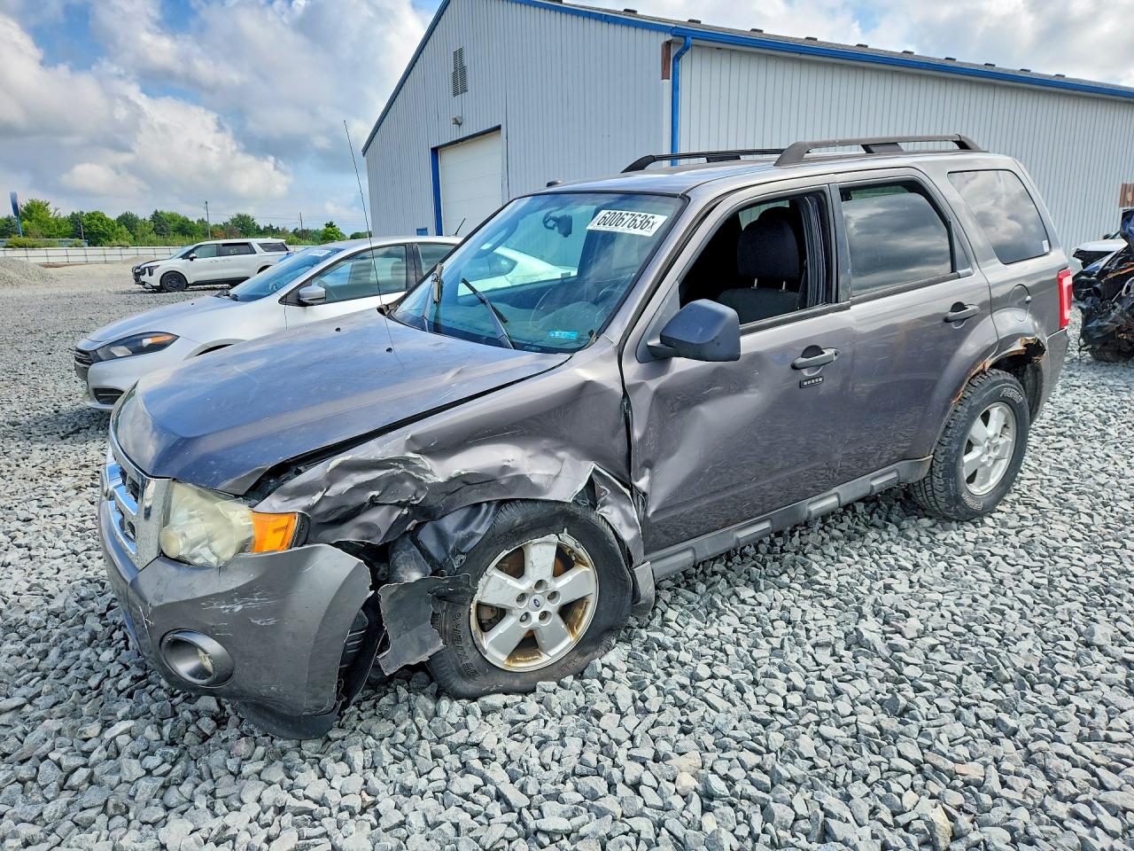 2010 FORD ESCAPE