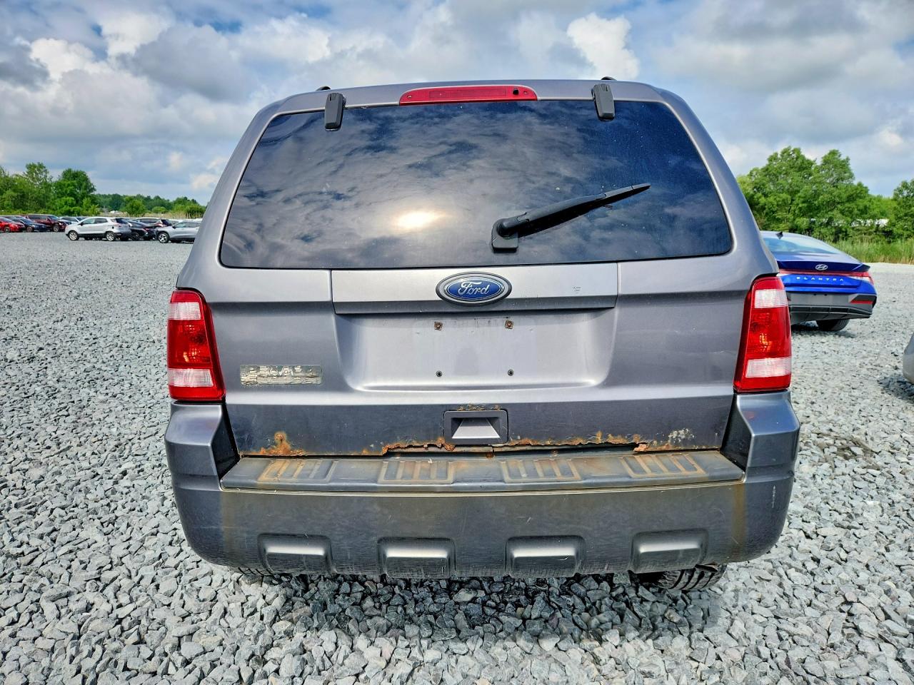 2010 FORD ESCAPE