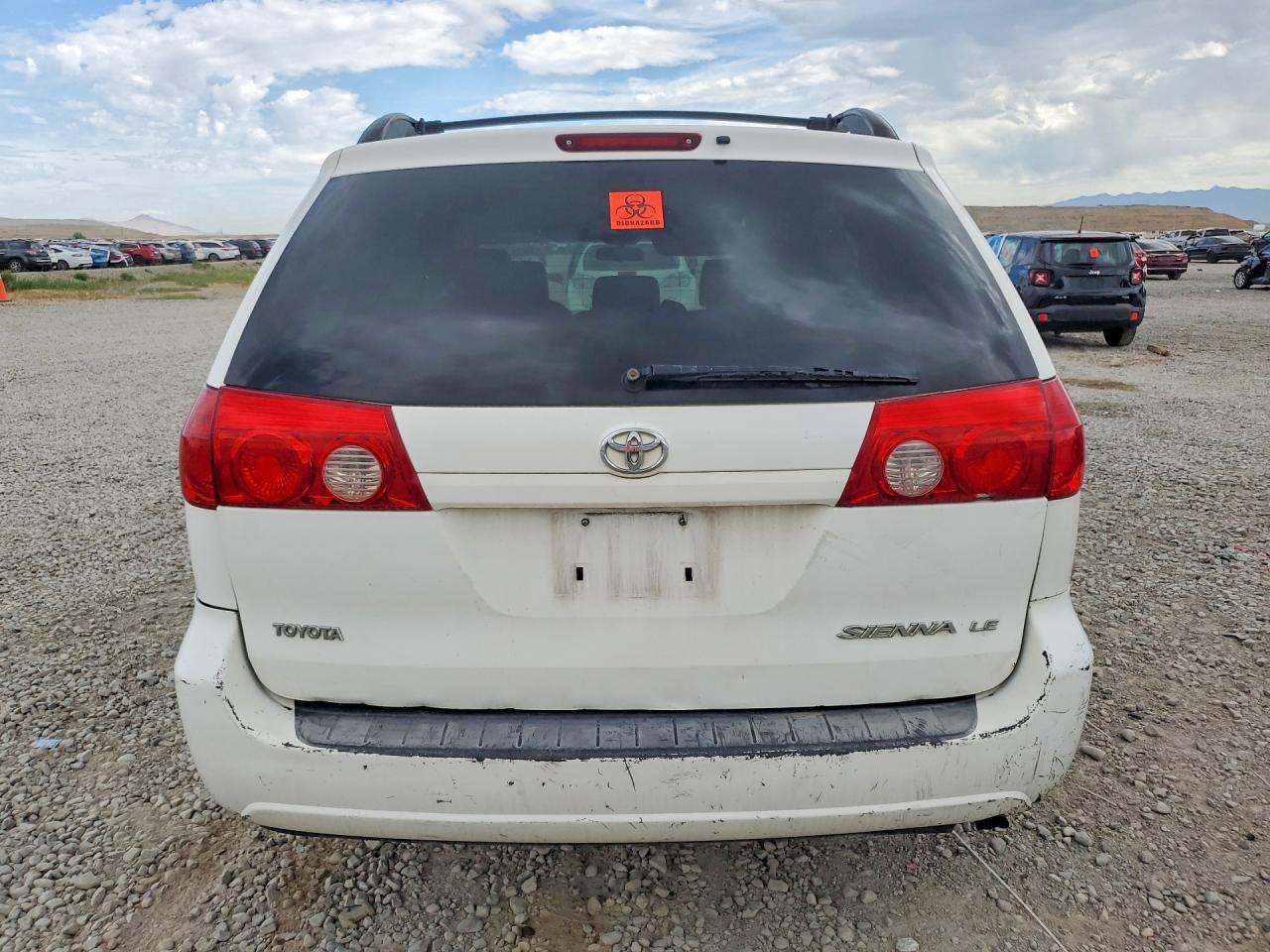 2006 TOYOTA SIENNA
