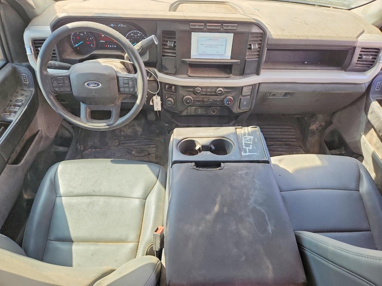 2023 FORD F350