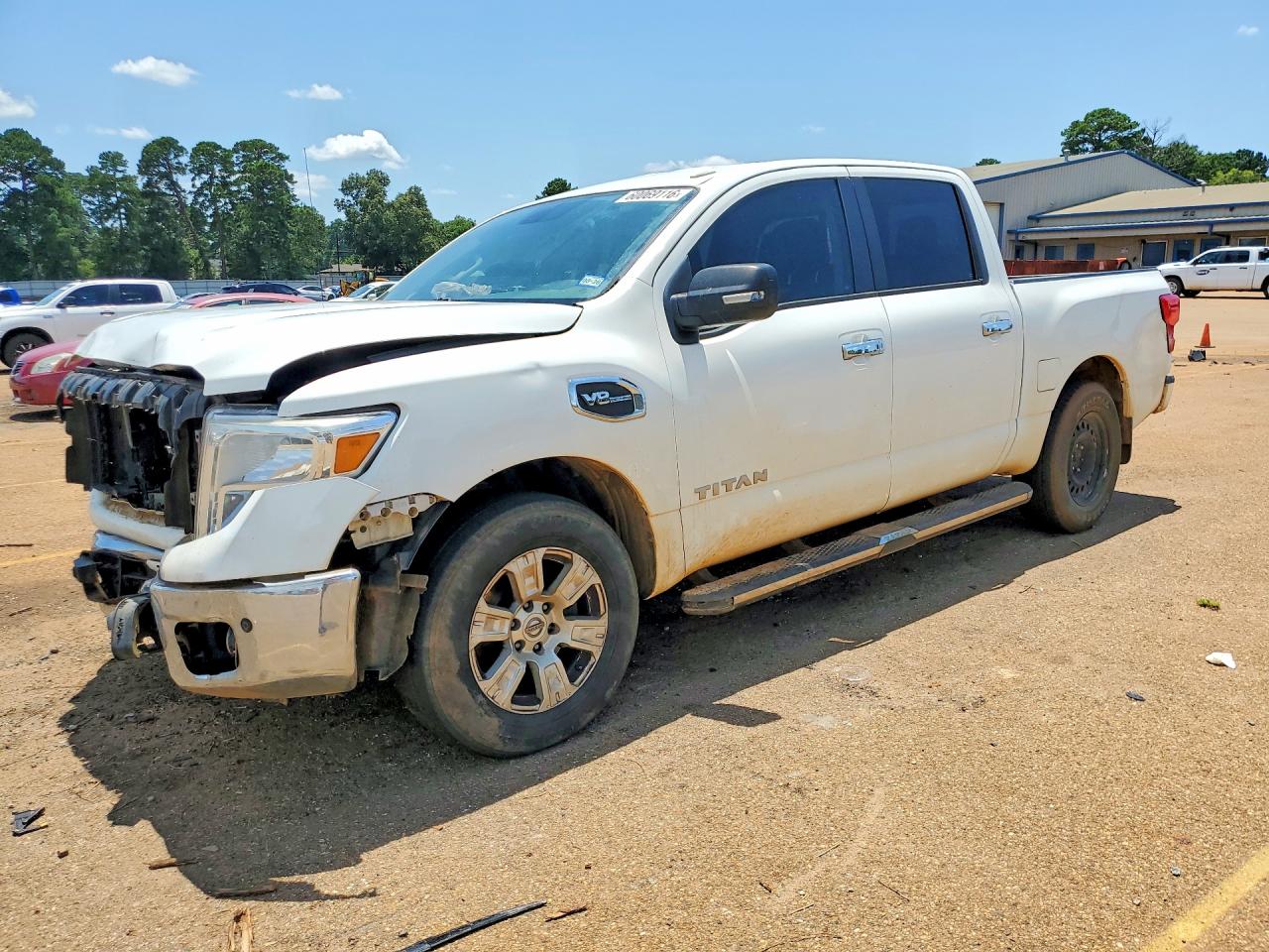 2017 NISSAN TITAN