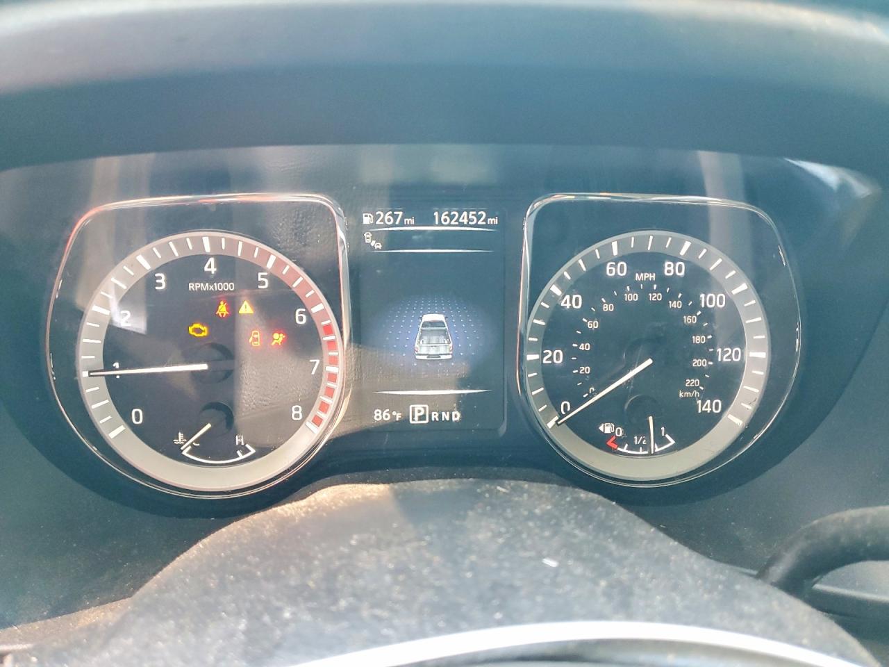 2017 NISSAN TITAN