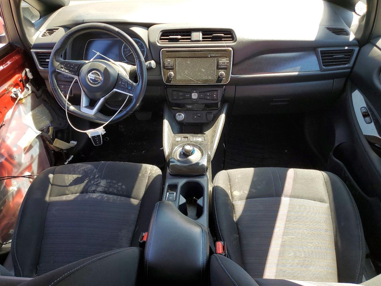 2019 NISSAN LEAF