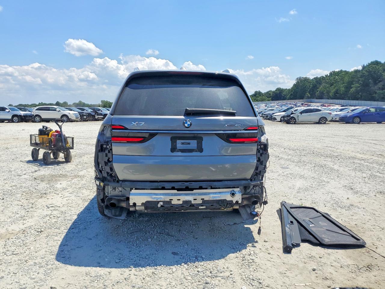 2024 BMW X7