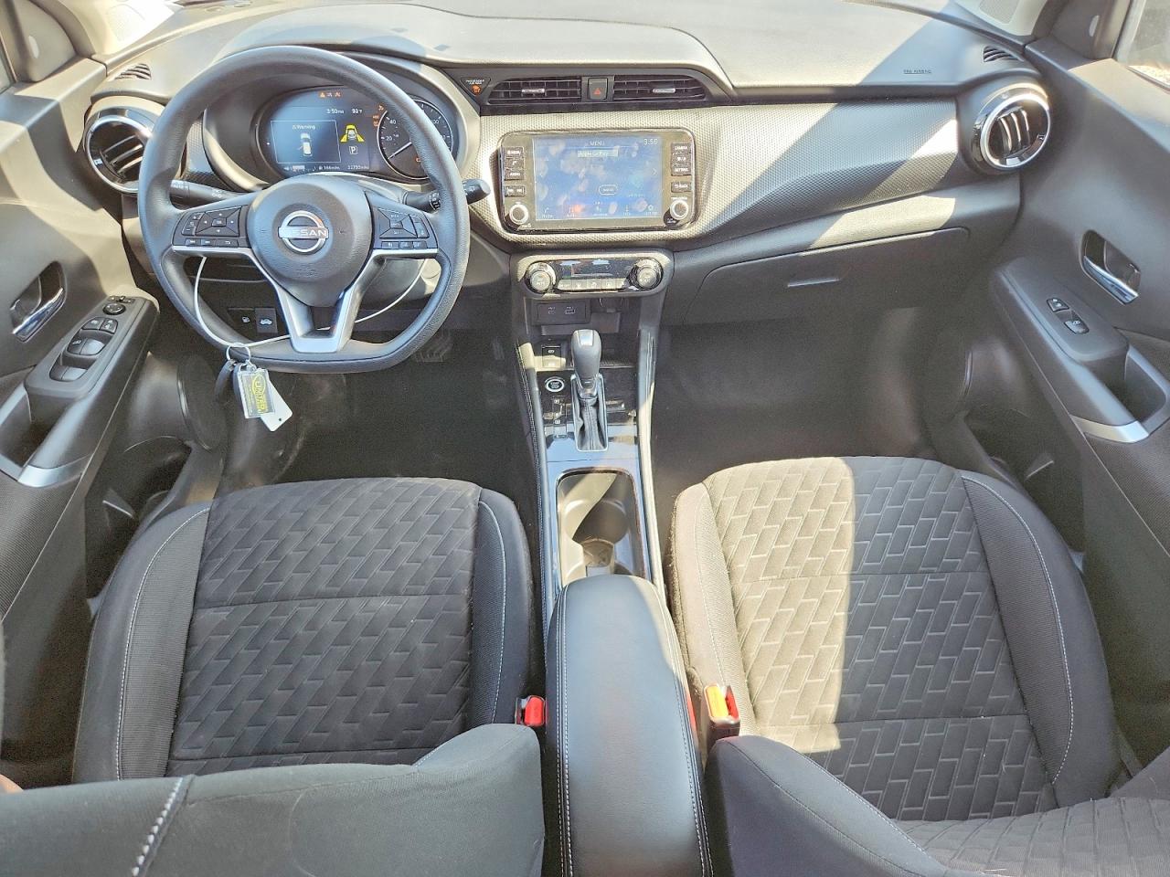 2022 NISSAN KICKS
