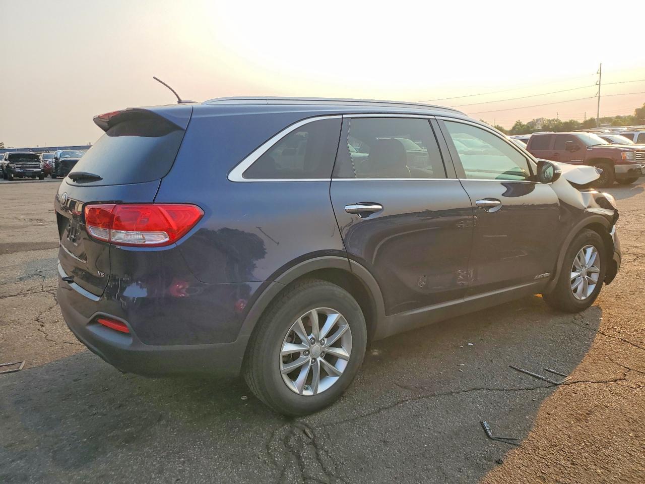 2016 KIA SORENTO