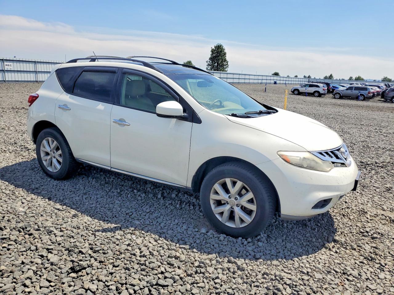 2014 NISSAN MURANO