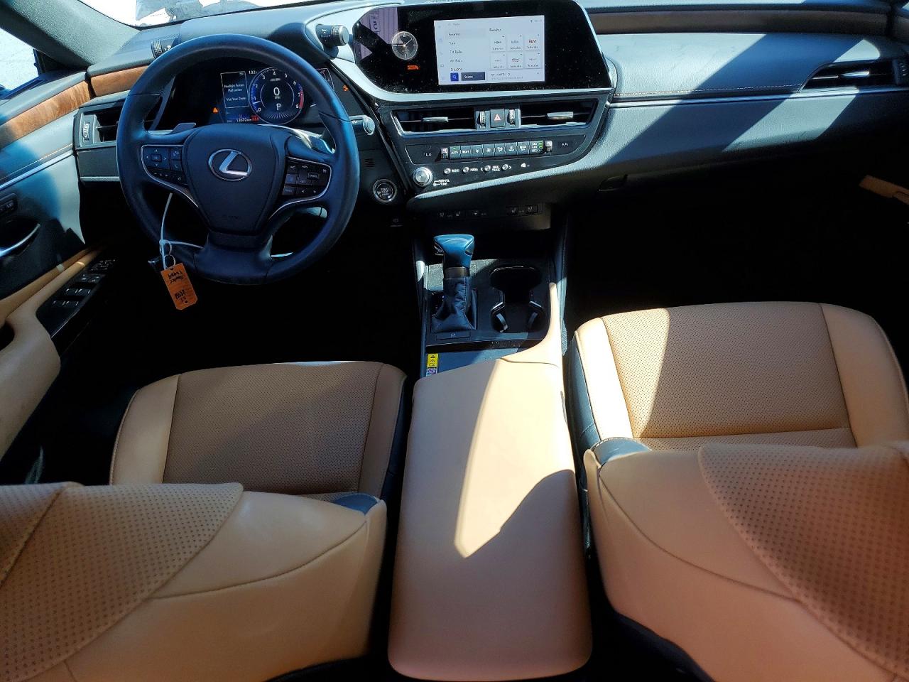 2025 LEXUS ES350