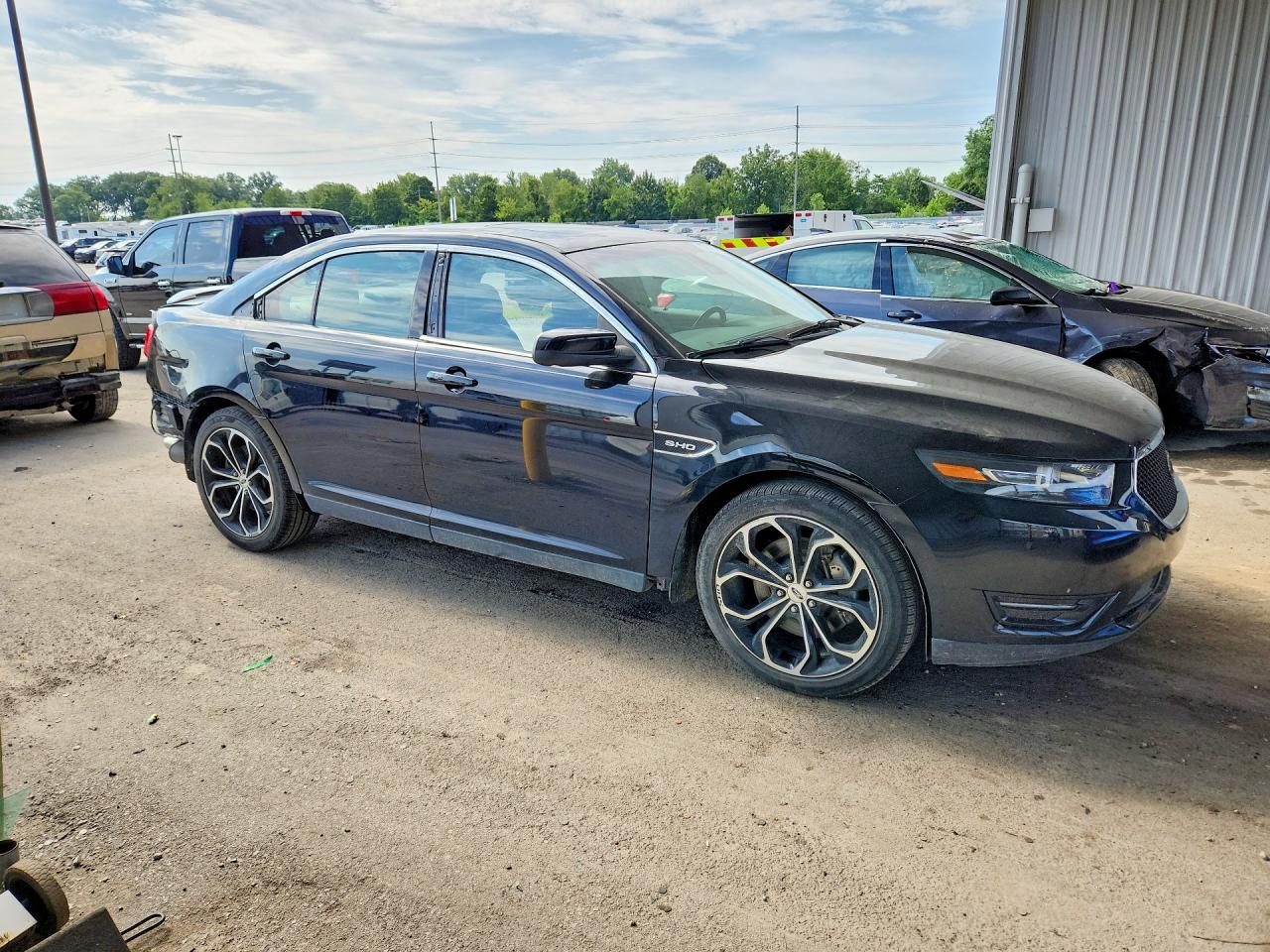 2018 FORD TAURUS