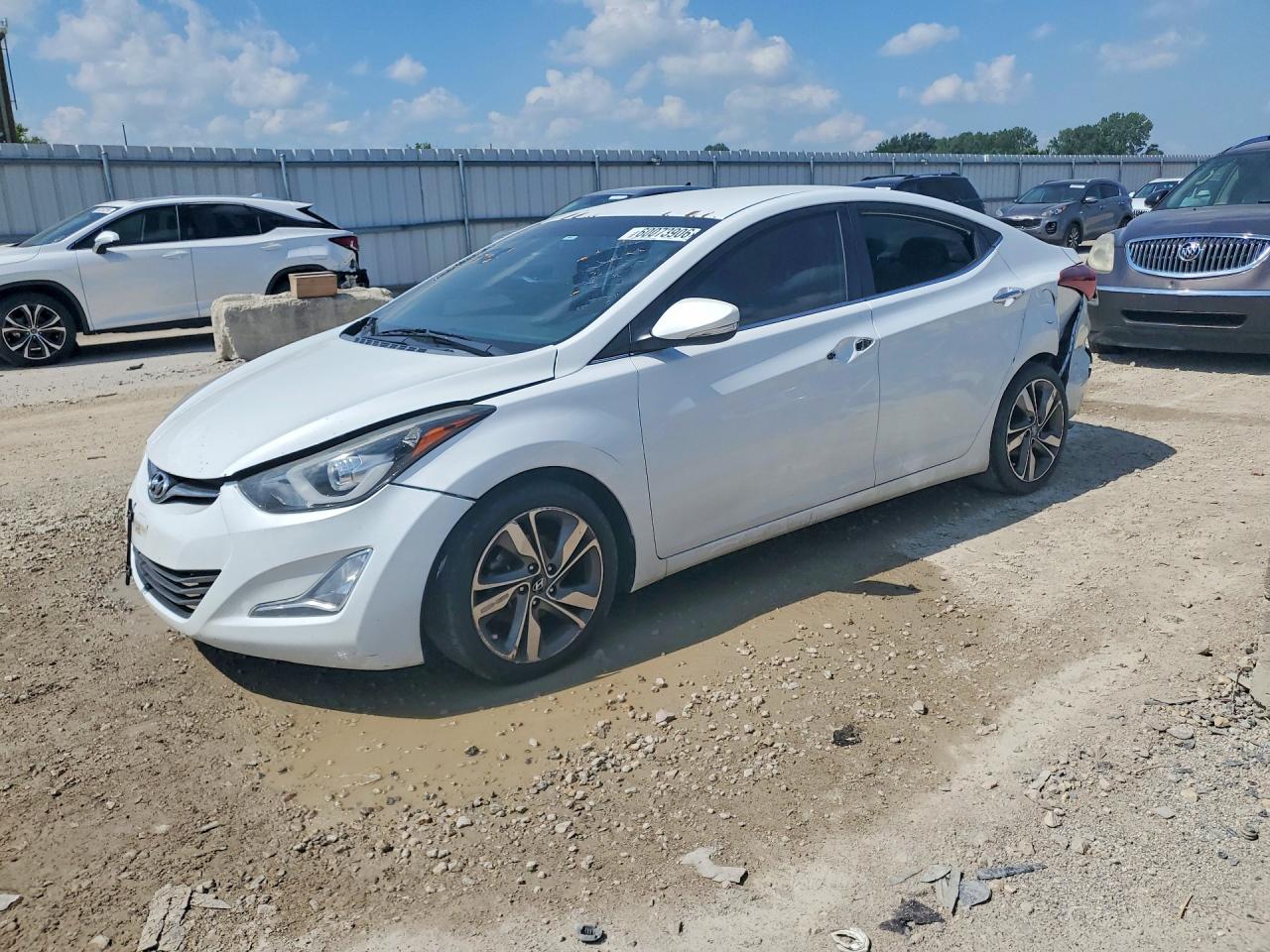 2015 HYUNDAI ELANTRA