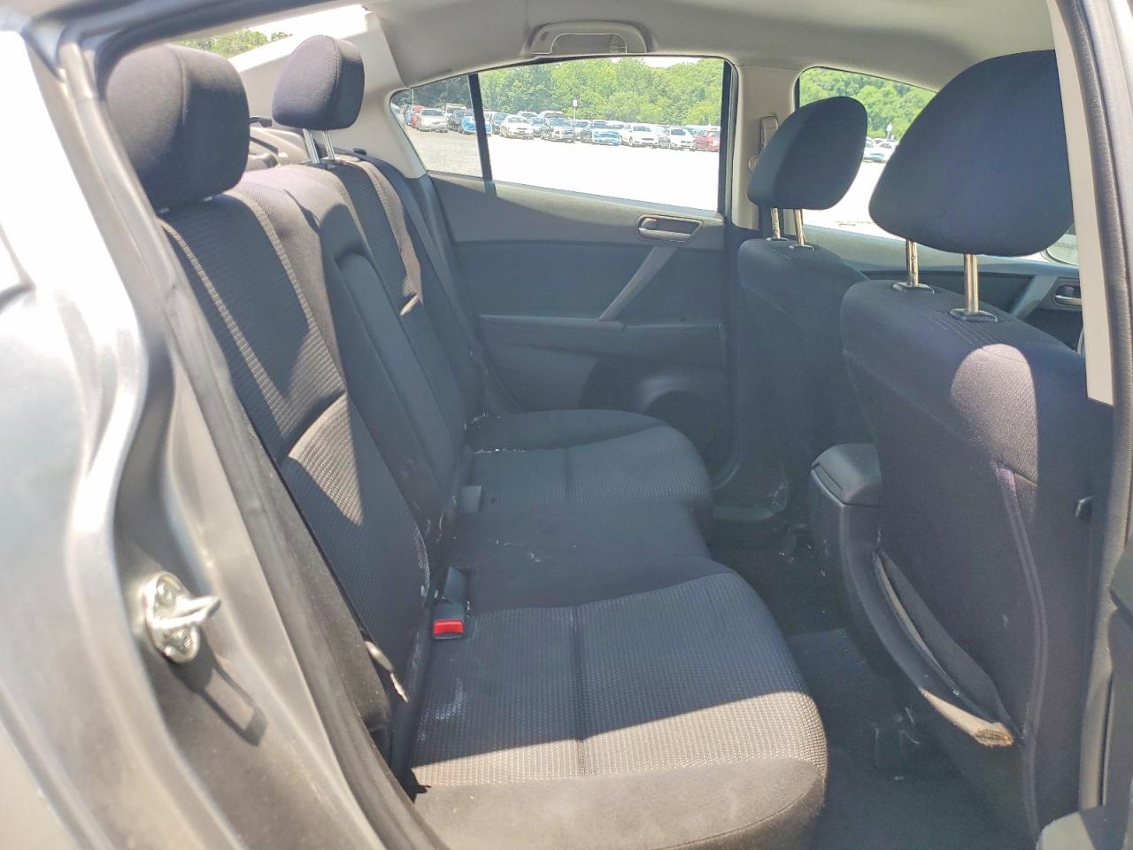 2012 MAZDA 3