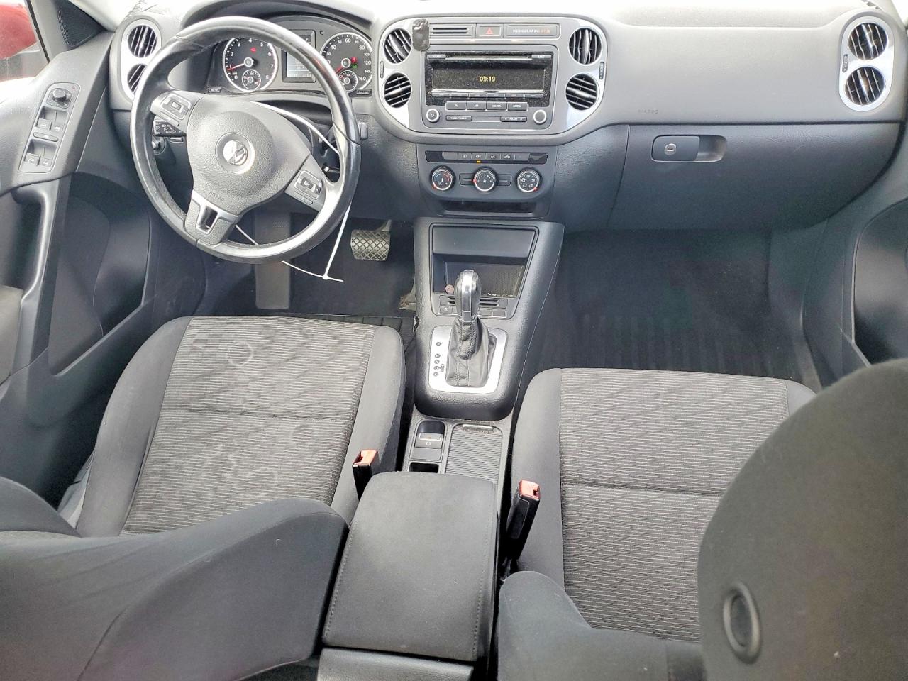2013 VOLKSWAGEN TIGUAN
