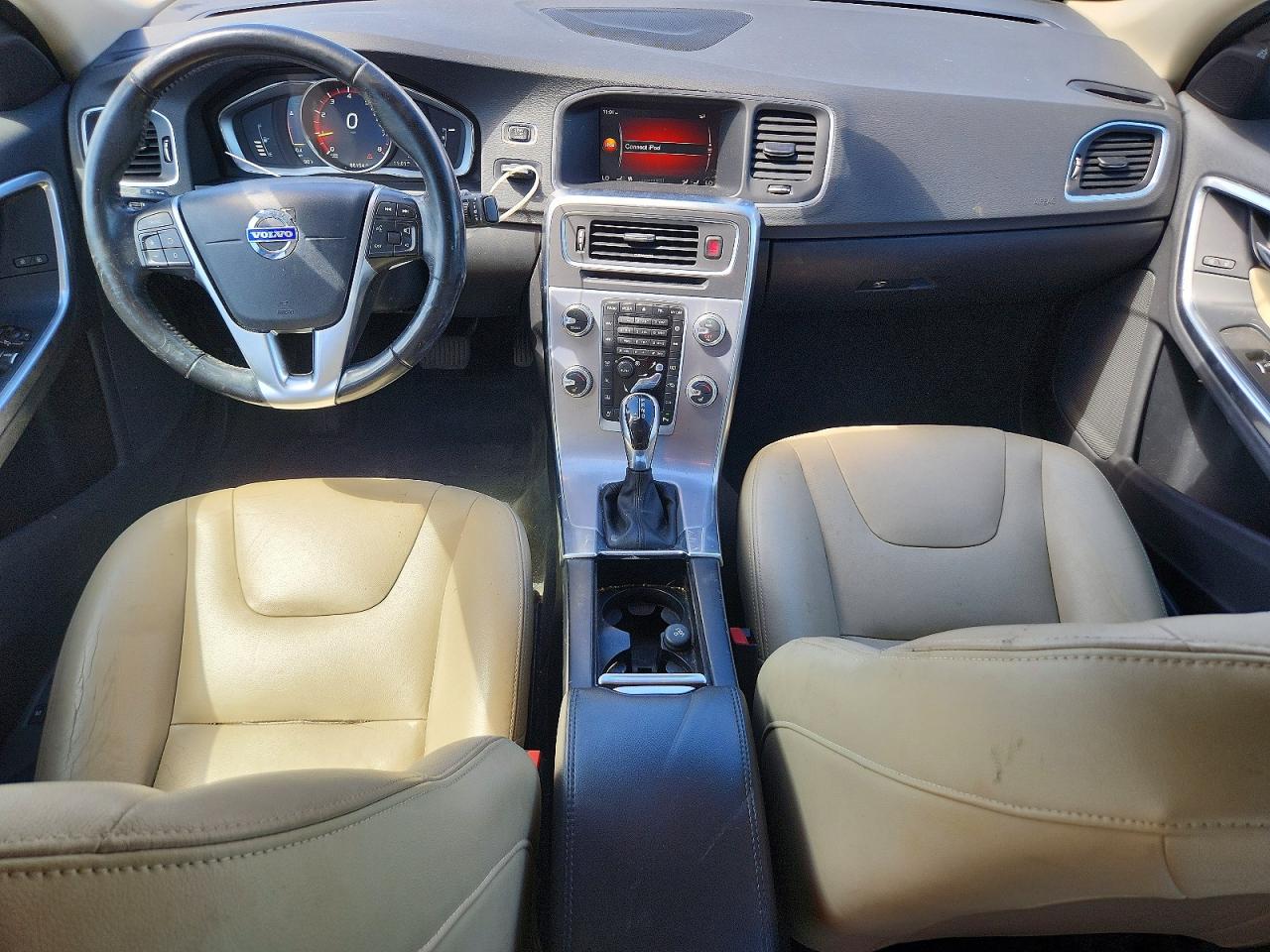 2018 VOLVO S60