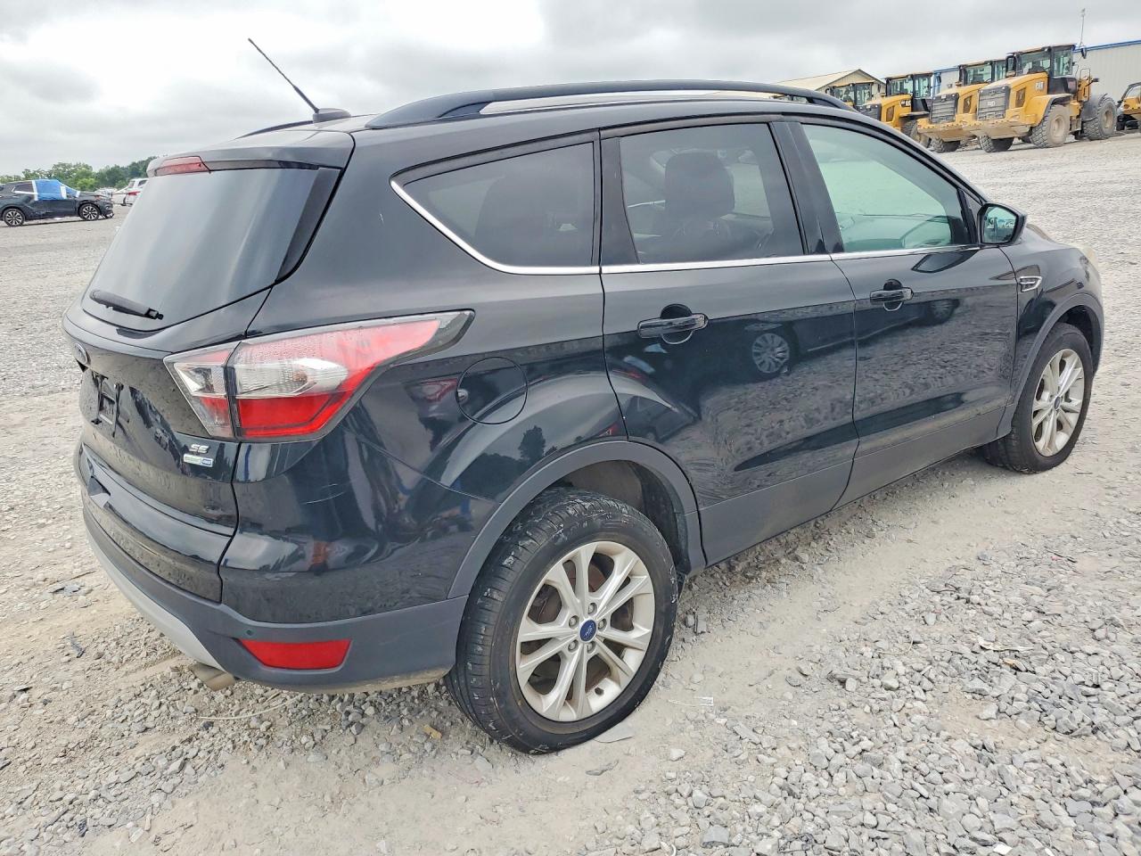 2017 FORD ESCAPE