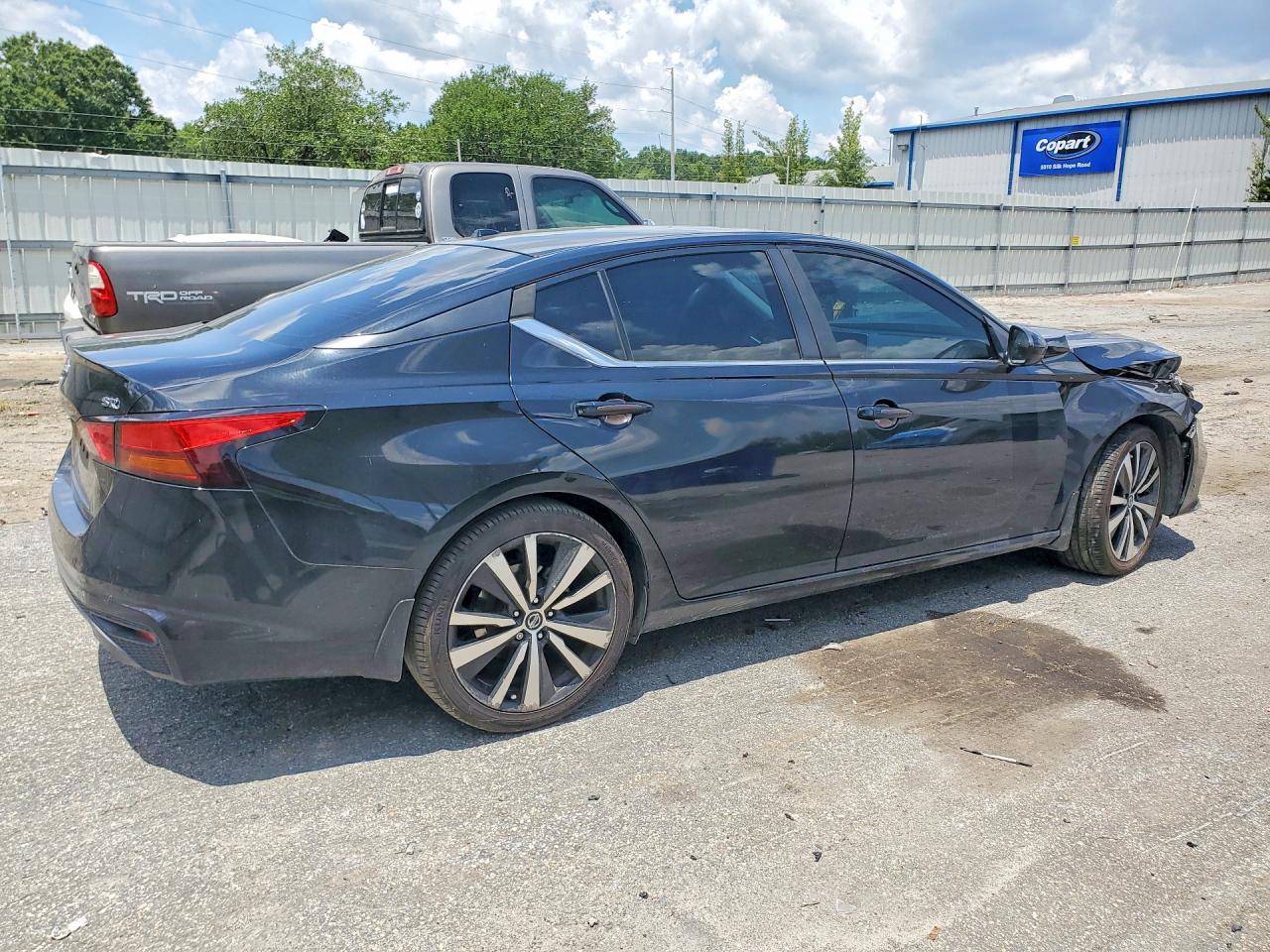 2019 NISSAN ALTIMA