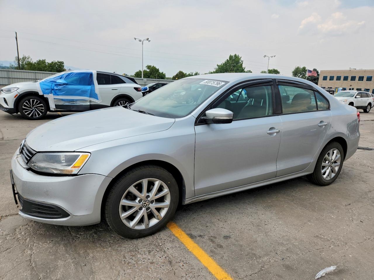 2011 VOLKSWAGEN JETTA