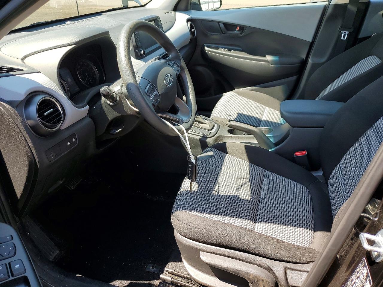 2021 HYUNDAI KONA
