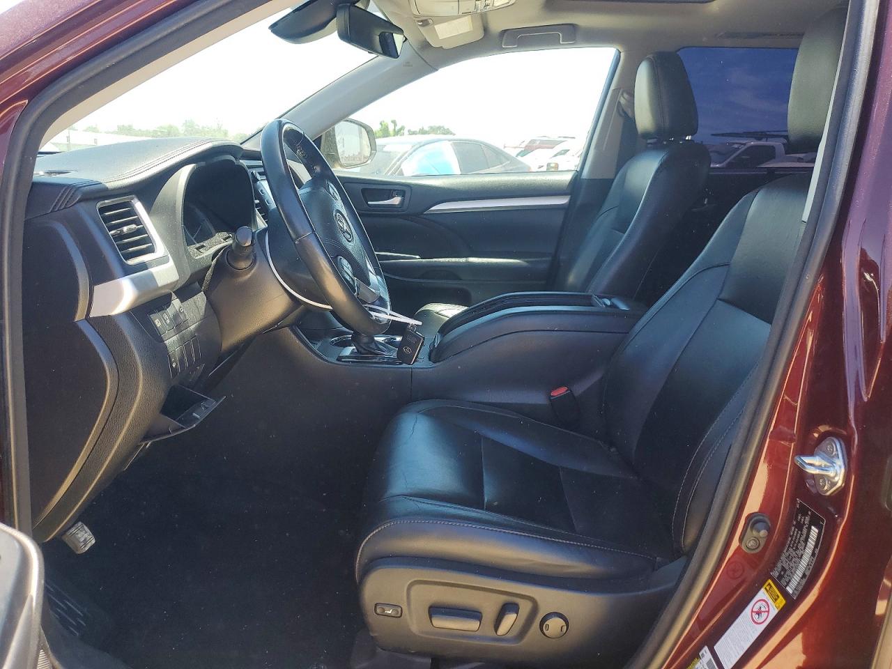 2018 TOYOTA HIGHLANDER