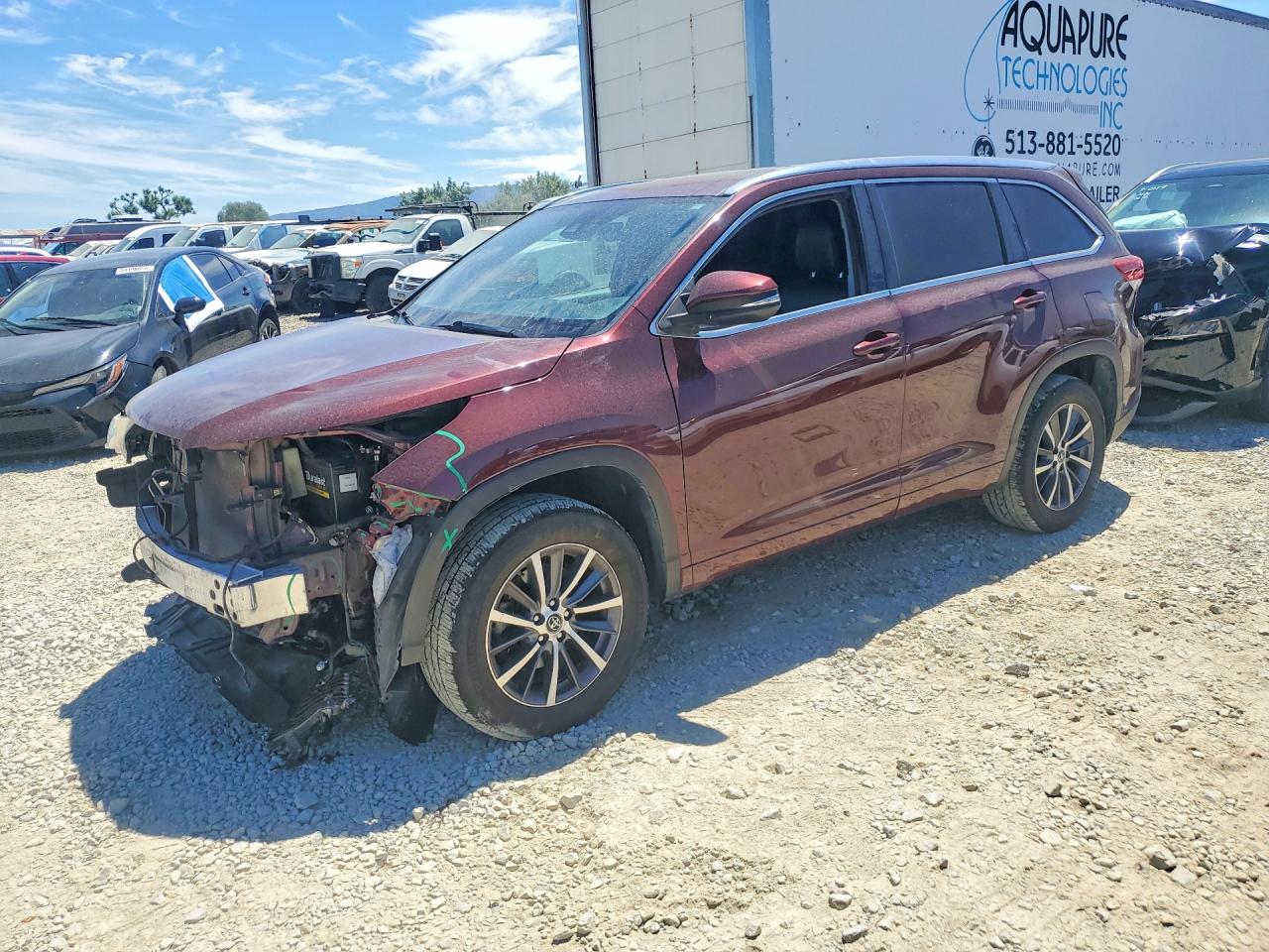 2018 TOYOTA HIGHLANDER