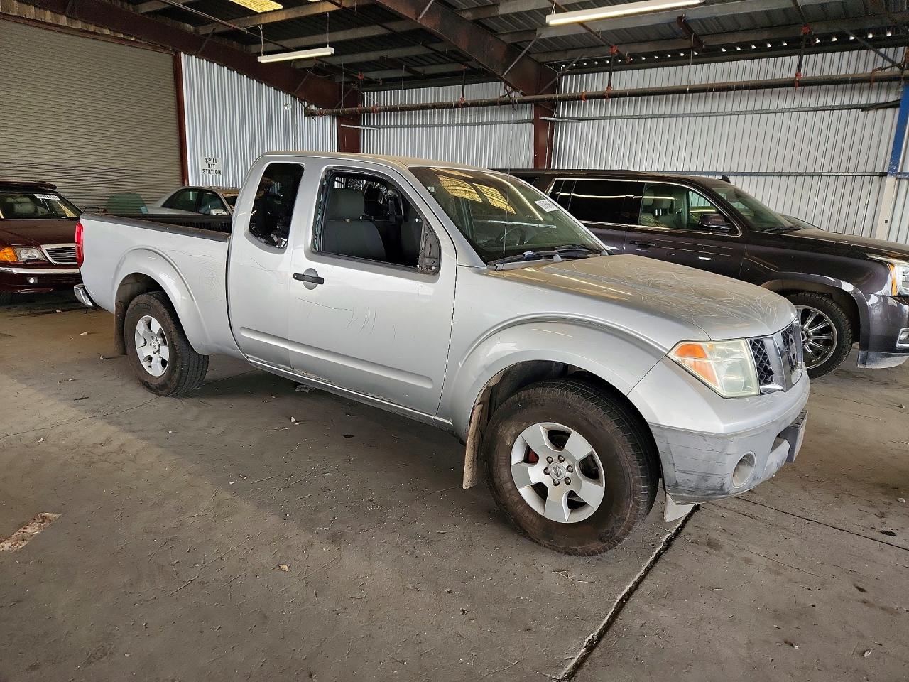 2005 NISSAN FRONTIER