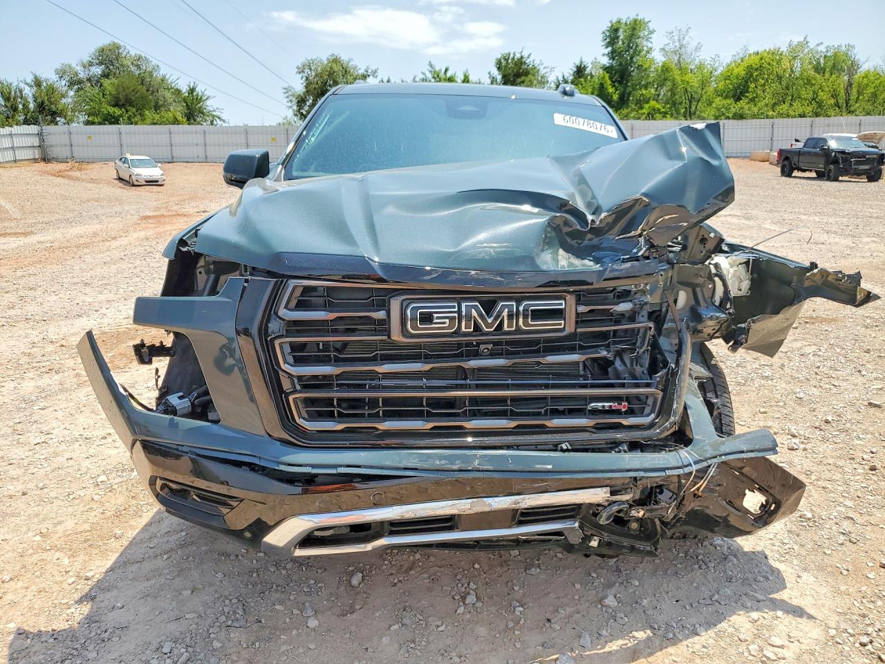 2025 GMC YUKON