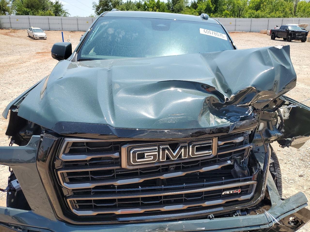 2025 GMC YUKON