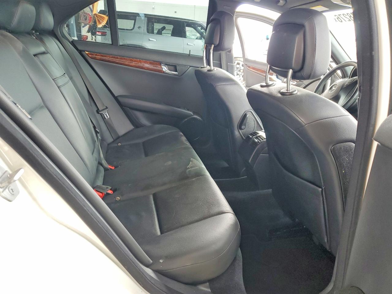 2009 MERCEDES-BENZ C-CLASS