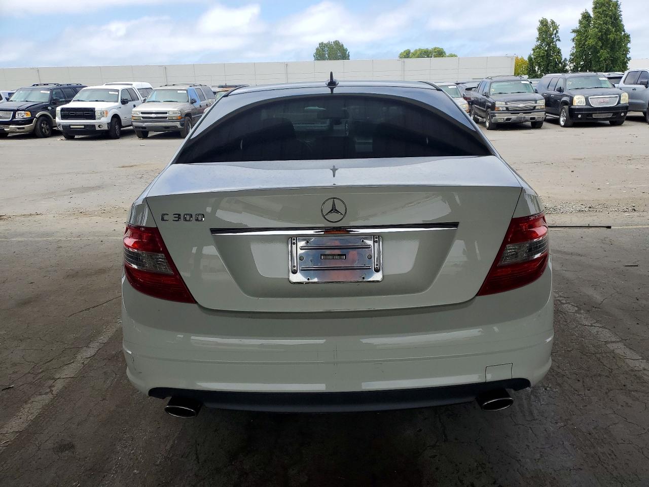 2009 MERCEDES-BENZ C-CLASS