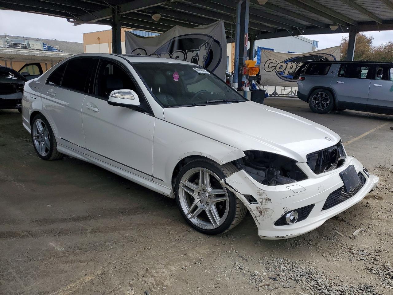 2009 MERCEDES-BENZ C-CLASS