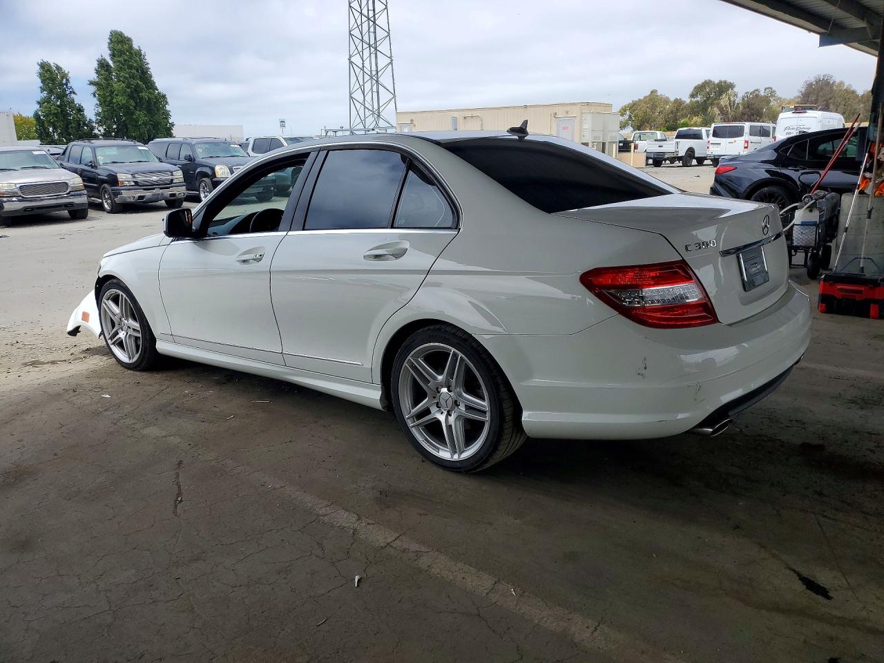 2009 MERCEDES-BENZ C-CLASS