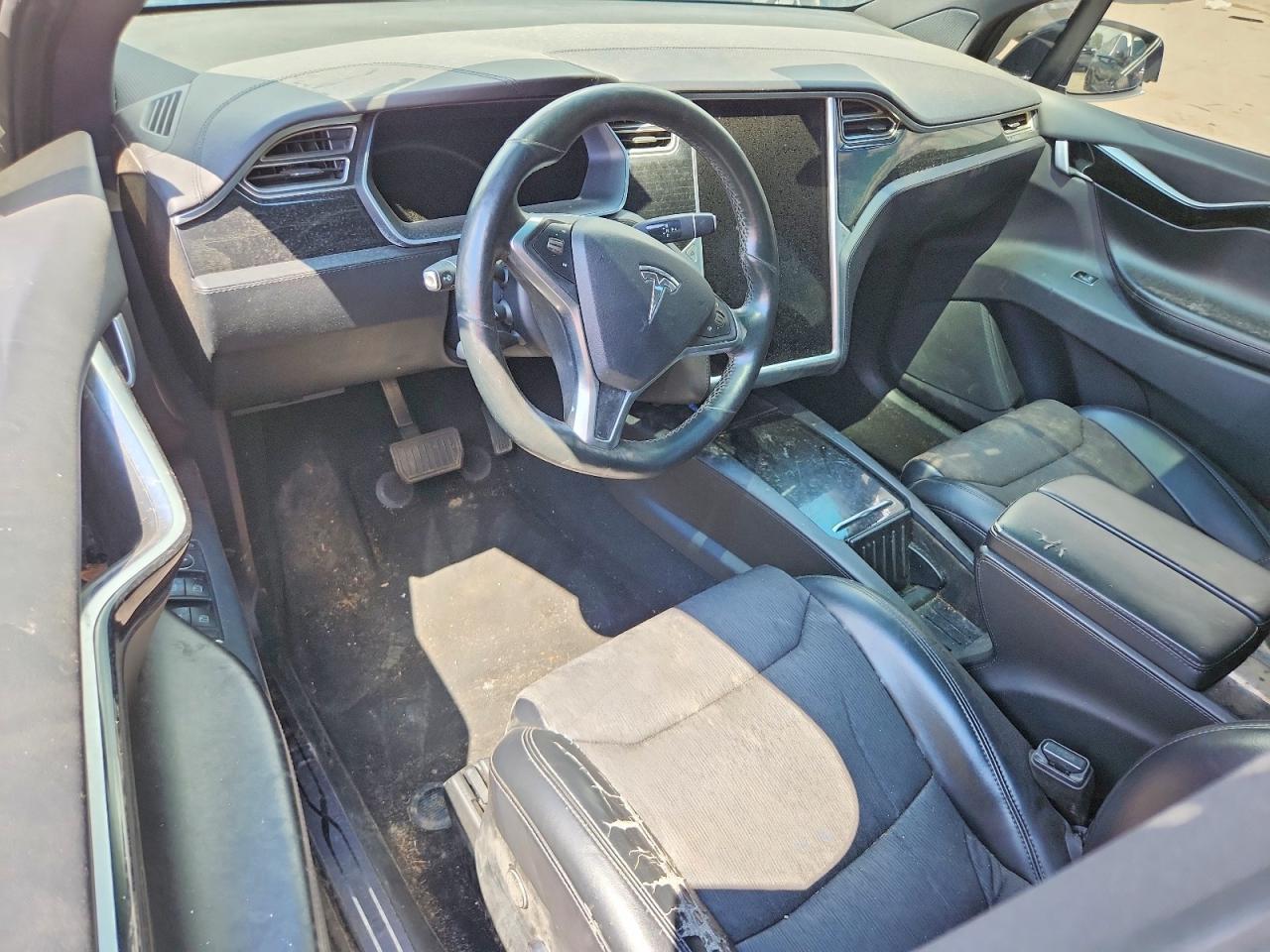 2017 TESLA MODEL X