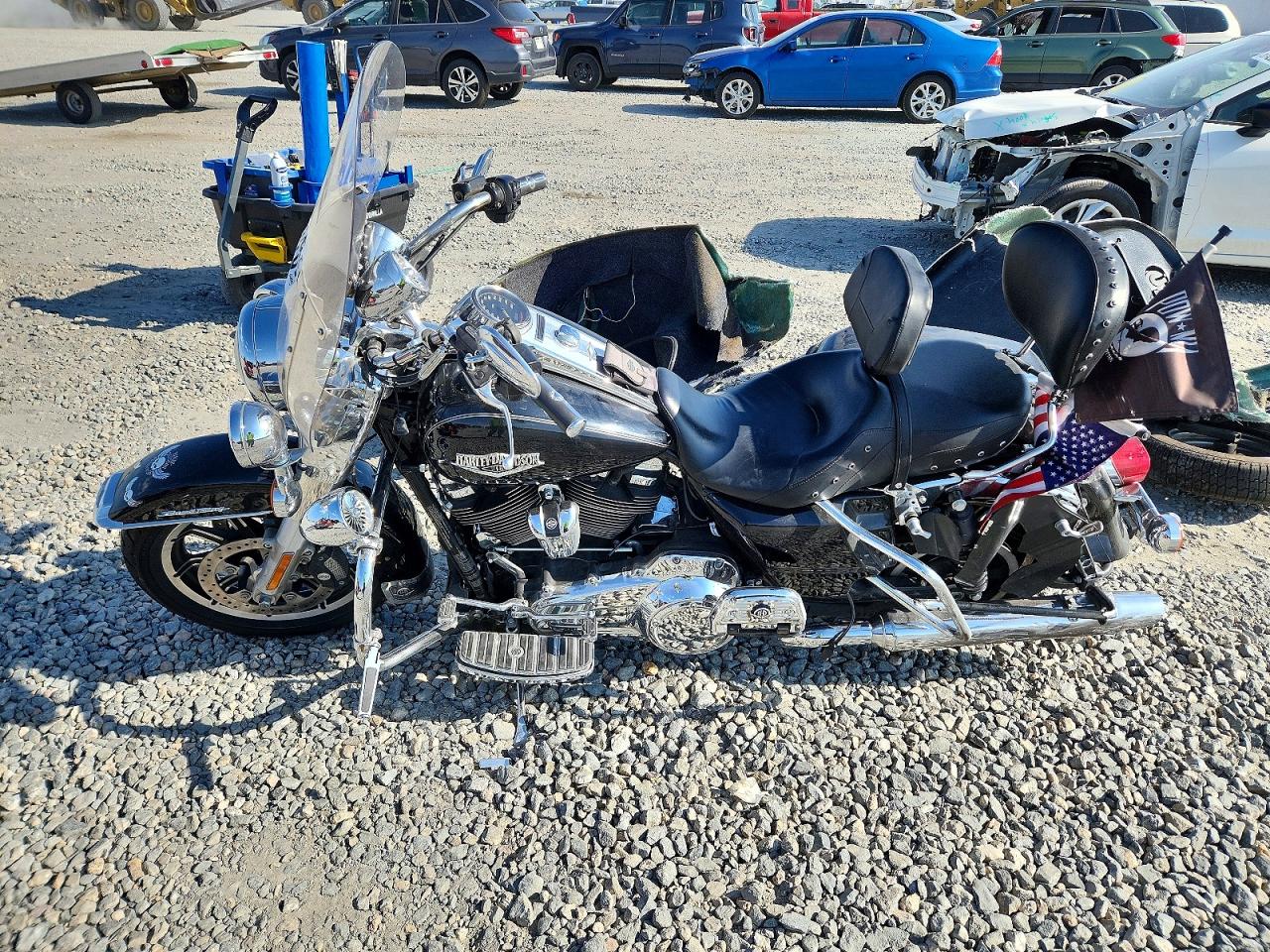 2017 HARLEY-DAVIDSON FL